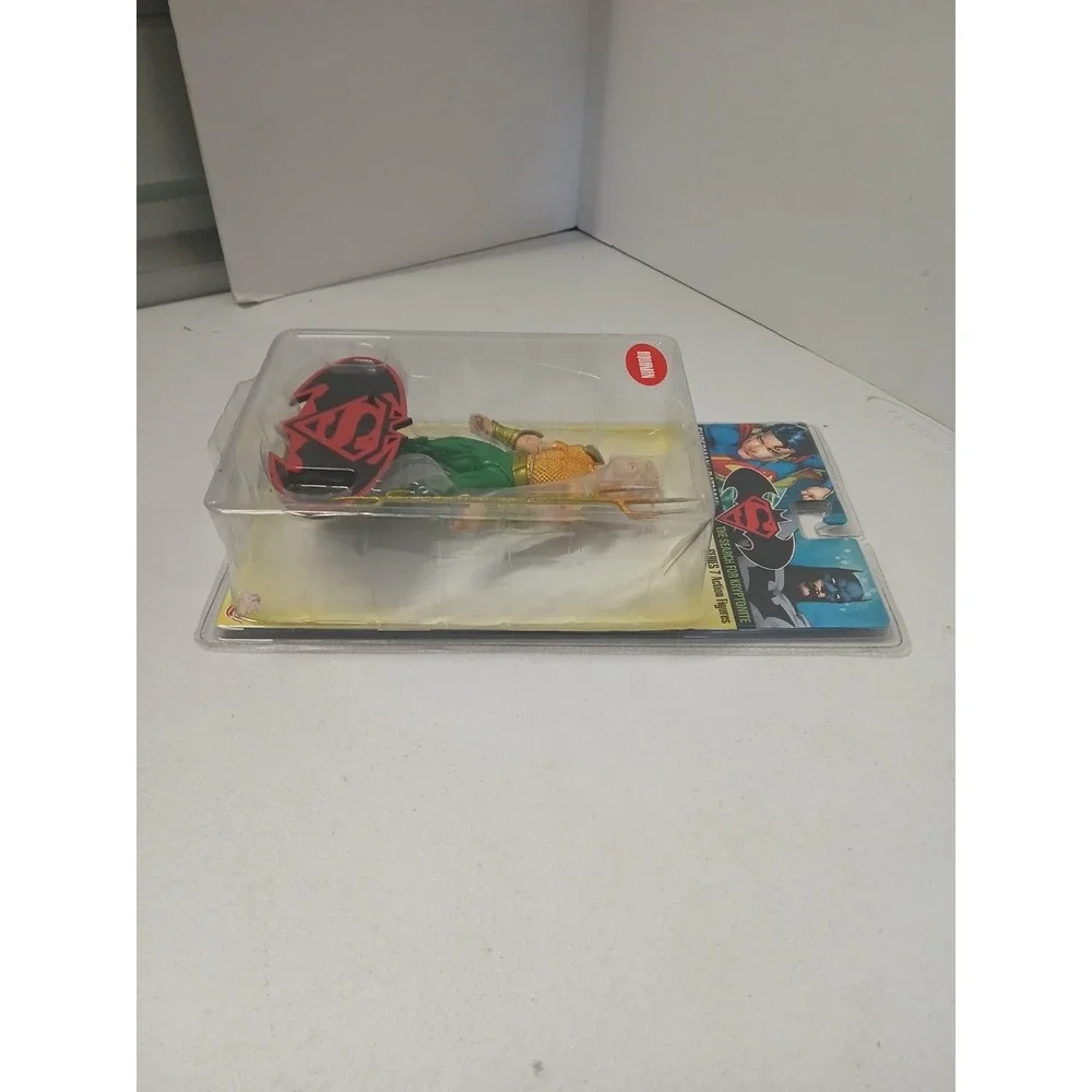 DC Direct‎ Superman Batman Aquaman  Search For Kryptonite Series 7 Action Figure